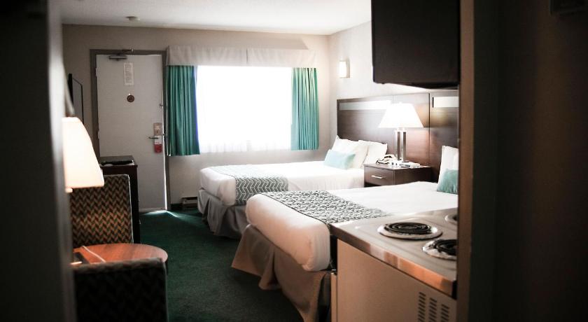 Ramada by Wyndham Quesnel