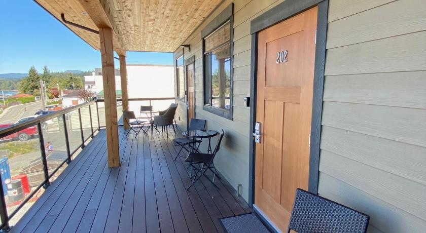Beyond Bliss Suites &amp; Spa — Hotel in Powell River (BC)
