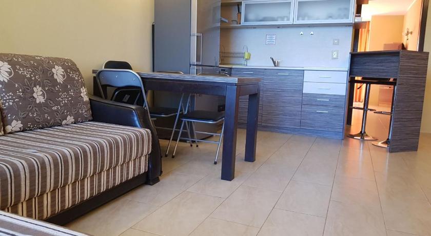 Golden Sands Rentals Apartments - image 39