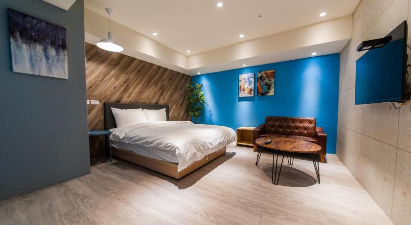 Tank Inn — Hotel in Yilan