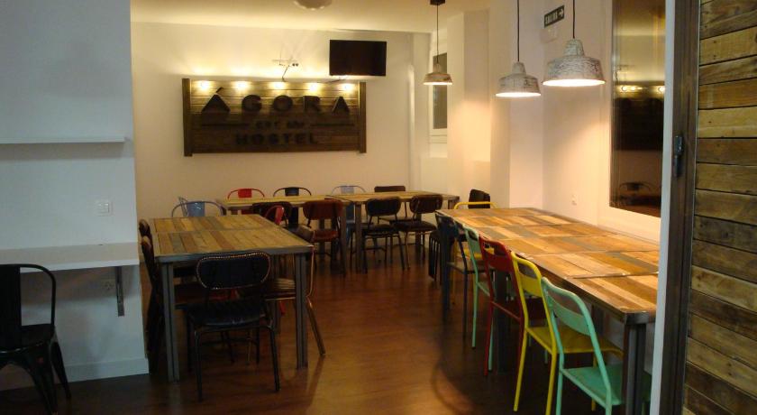 Agora Hostel — Hotel in Estella