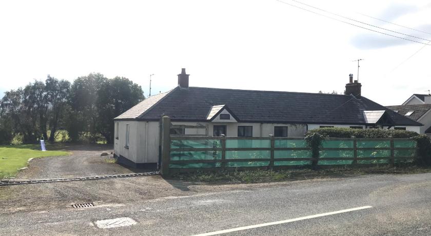 Ballyginny Cottage - image 13