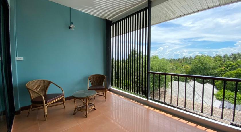 Image of Family Room with Balcony 1