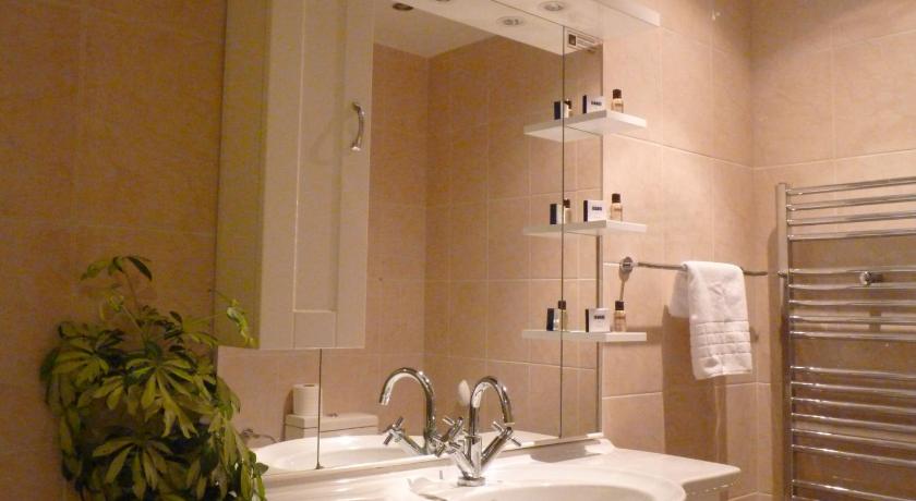 Image of Penthouse 13