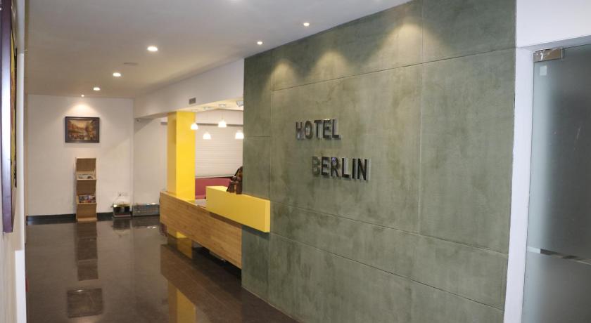 Hotel Berlin Gandhinagar