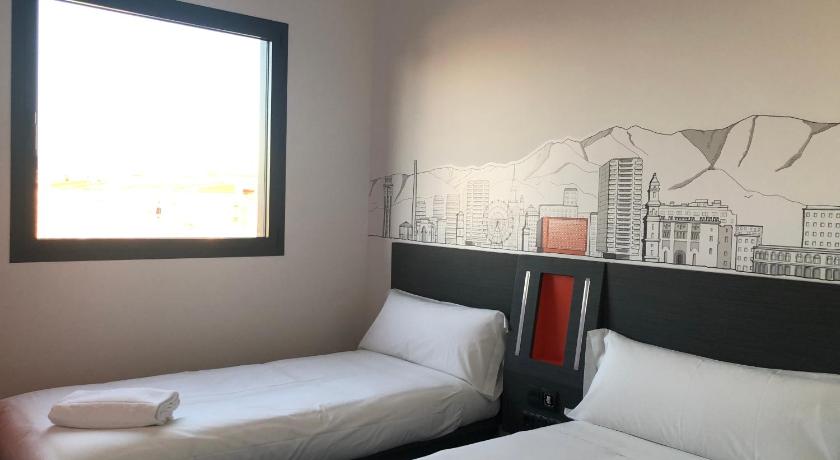 easyHotel Malaga City Centre