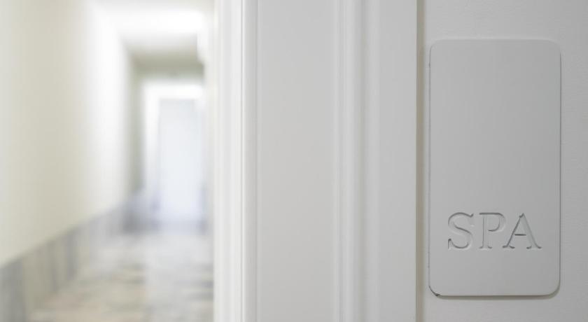 WHome | Av. da Liberdade Deluxe Apartment w/ S-Pool, Gym & Parking - 21