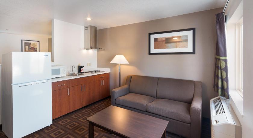 Red Lion Inn and Suites Kennewick Tri-Cities