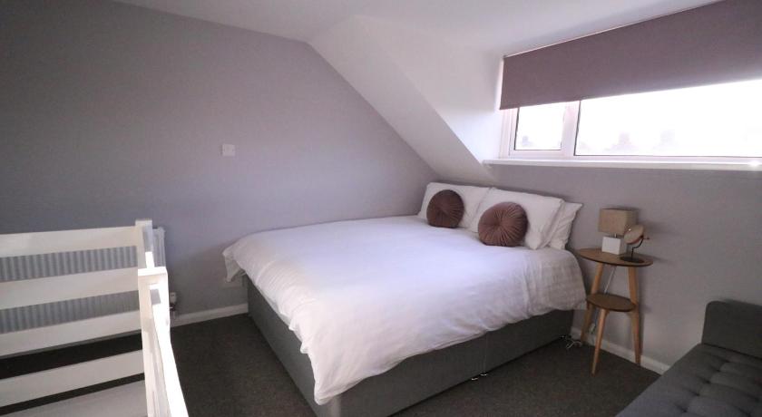 Amaya Four - Newly renovated and very well equipped - Grantham photo