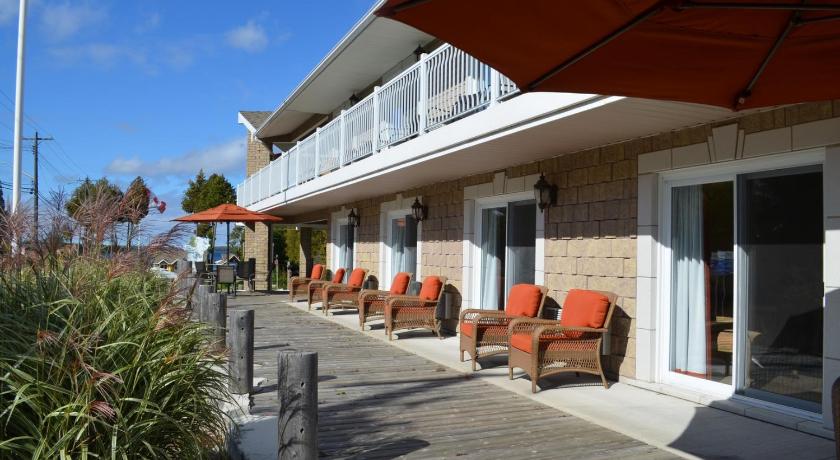 Bruce Anchor Motel and Cruises photo