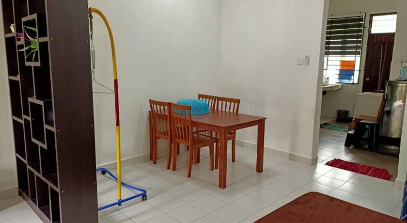 Tana Merah MS HOMESTAY JELI 3-Star Guesthouse exterior