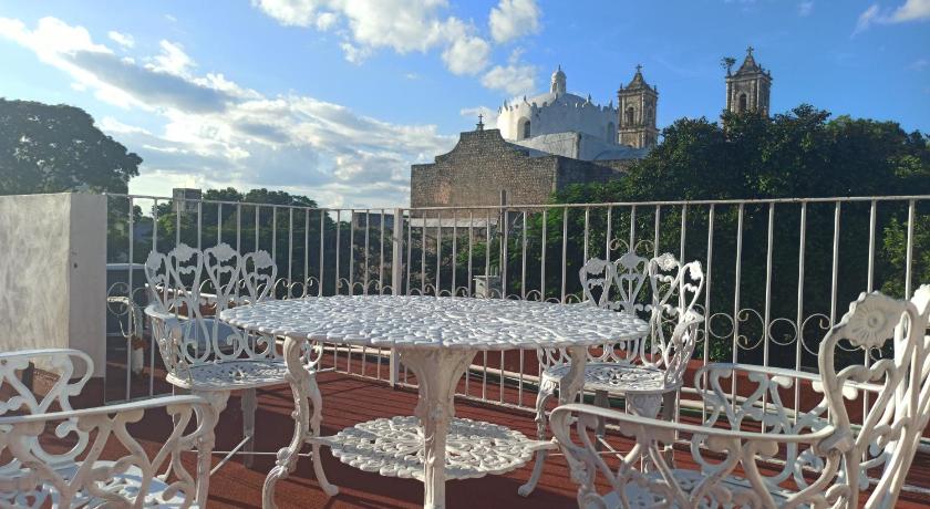 Hotel Catedral Valladolid Yucatan