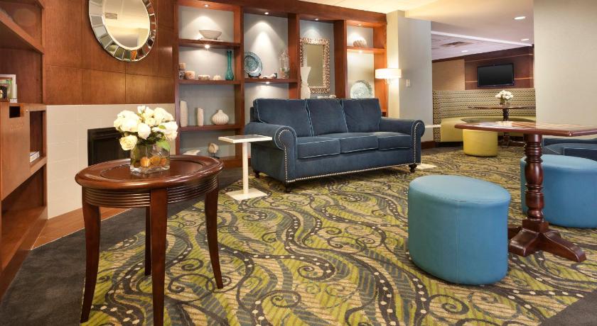 Country Inn & Suites by Radisson, Virginia Beach (Oceanfront), VA