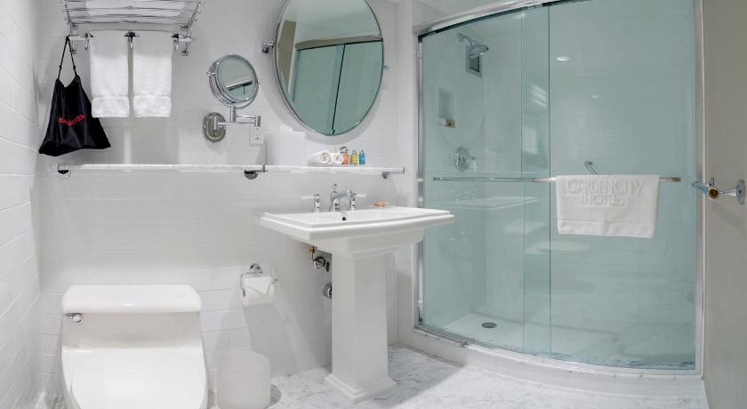 Zdjęcie: Pokój dwuosobowy Deluxe z dwoma podwójnymi łóżkami (Deluxe Double Room with Two Double Beds) 1