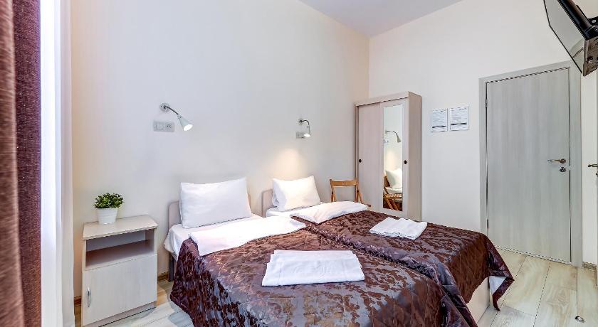 Hotel Democrat on Nevsky 107 — Hotel in Saint Petersburg