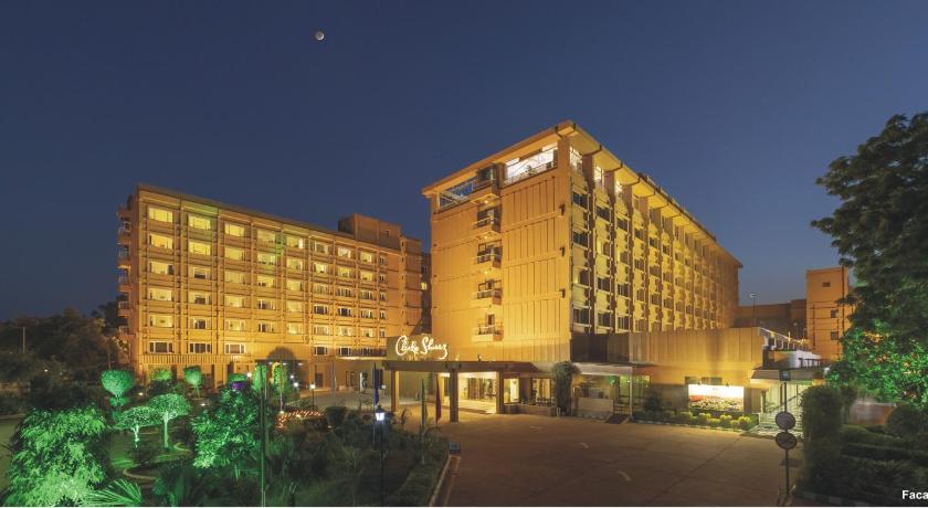 Hotel Clarks Shiraz Agra