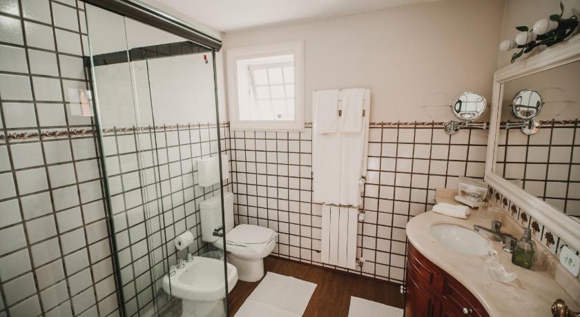 Image of Deluxe Room 2
