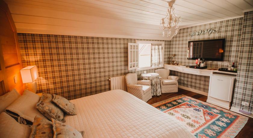 Image of Deluxe Room 4