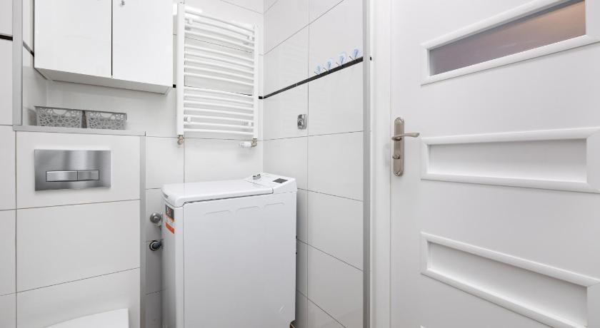Apartments Dworcowa by Renters photo