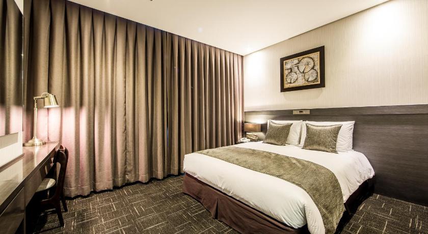 Image of Standard Double Room 5