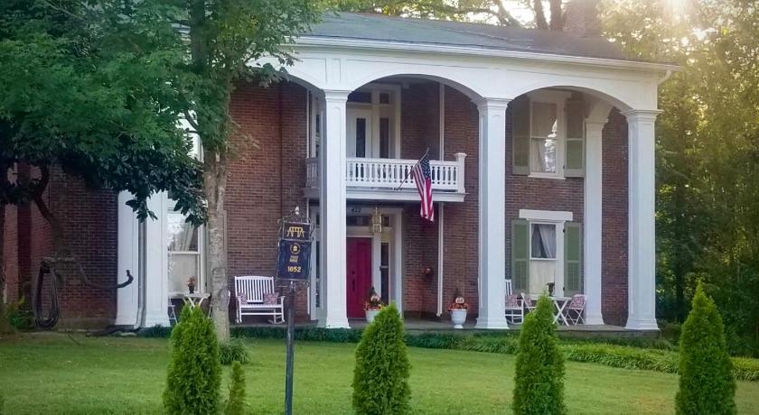 Belmont Inn — Hotel in Shelbyville (TN)