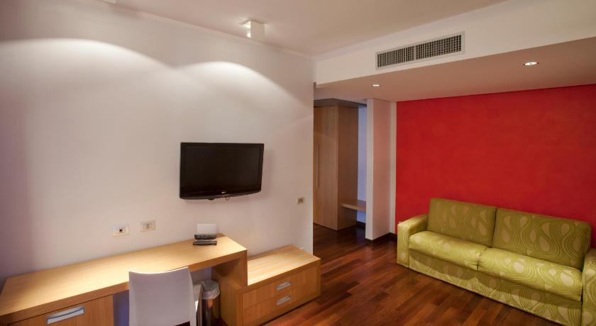 Image of Junior Suite 4