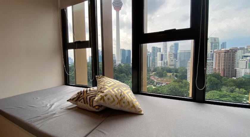 Ceylonz Seasonal Suites photo