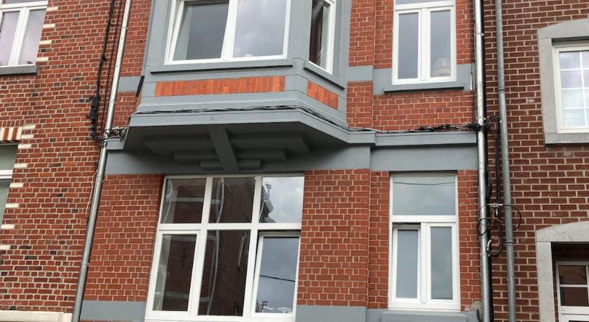 Les Duplex de la Place des Ecoles