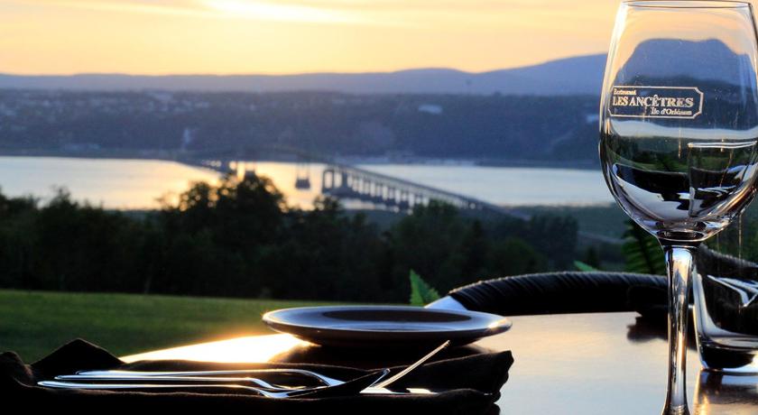 Les Ancetres Auberge &amp; Restaurant — Hotel in Boischatel (QC)