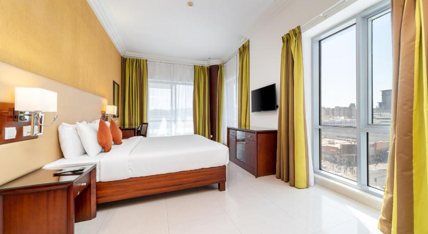 StarMetro Deira Hotel Apartments photo