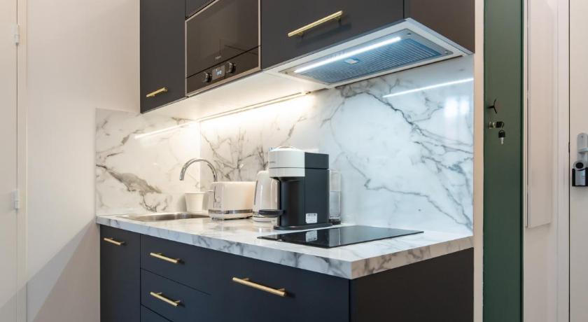 Luxury Studio "Le Chaleureux" - Lyon Part-Dieu - Dreamy Flat Lyon photo