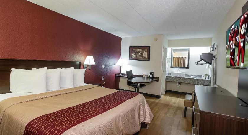 Red Roof Inn Columbus East - Reynoldsburg photo