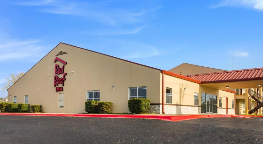 Red Roof Inn Temple photo