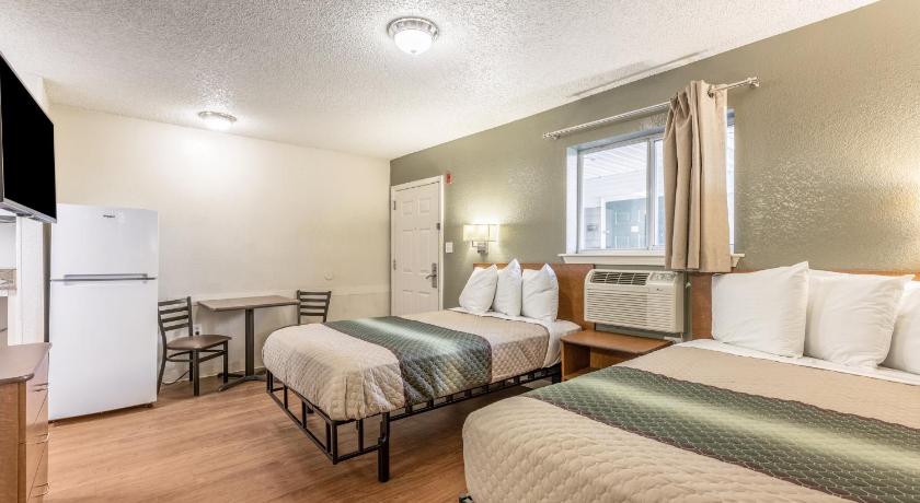 Image of Studio 2 Full Beds Non-Smoking 3
