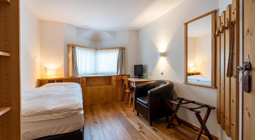 Hotel Saluver photo