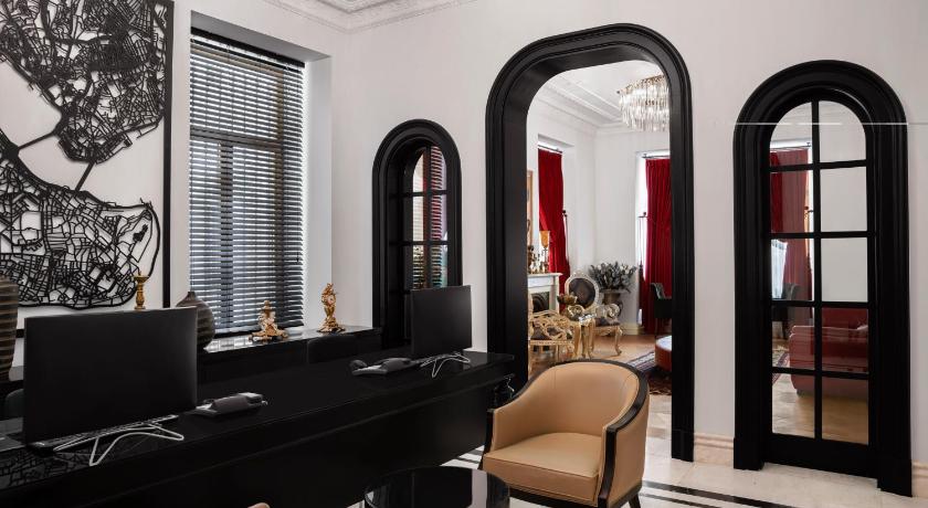 AKKA Lush Taksim - image 11