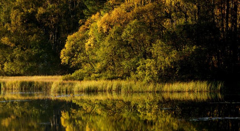 Loch Kinord Hotel