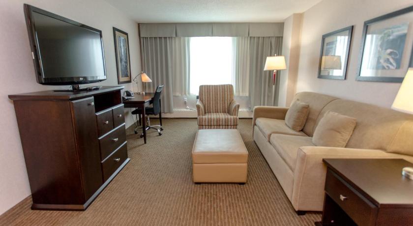 Campus Tower Suite Hotel