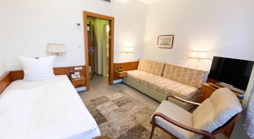 Hotel am Rathaus photo