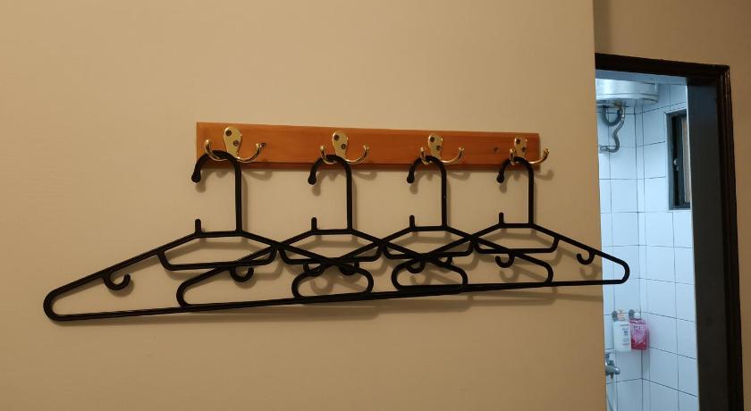 Image of Standard Single 10