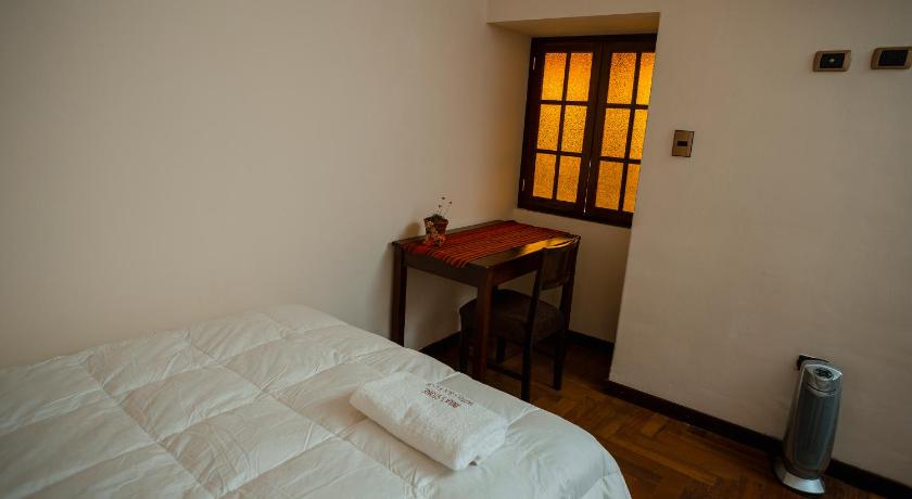 Emilia Hotel photo