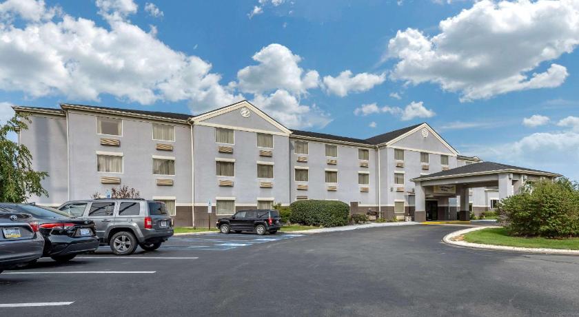 Comfort Inn and Suites Butler