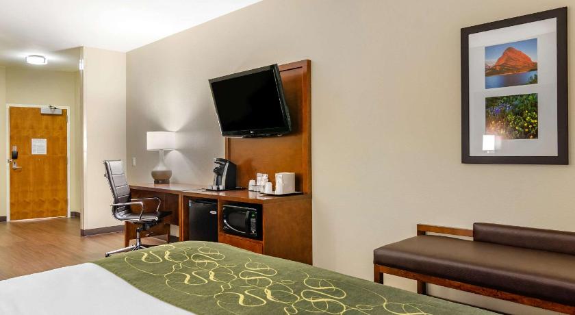 Comfort Suites Helena Airport