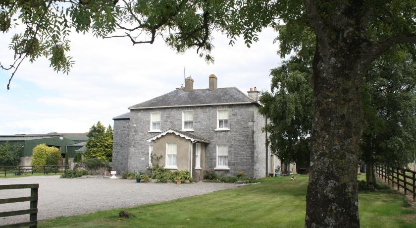 Moate Lodge