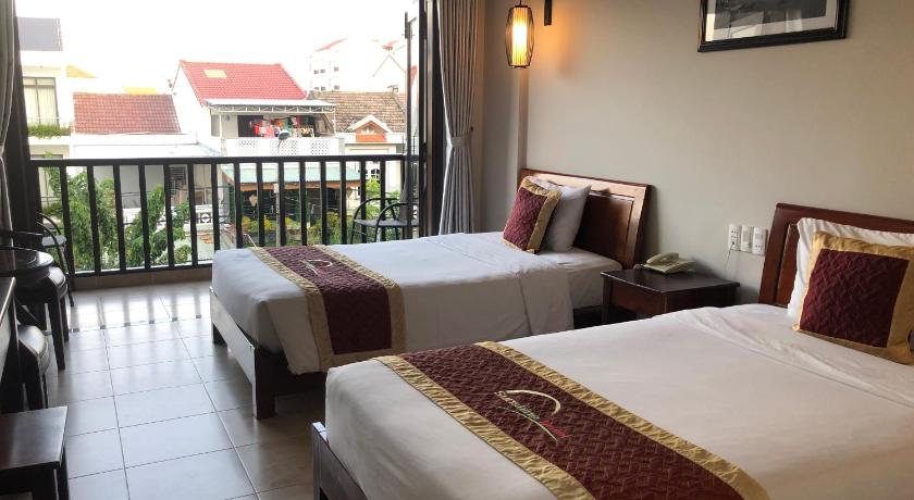 Image of Deluxe Twin Room - Non-Smoking 3