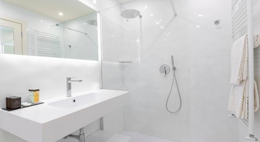 Hotel Columbia Wellness & Spa photo