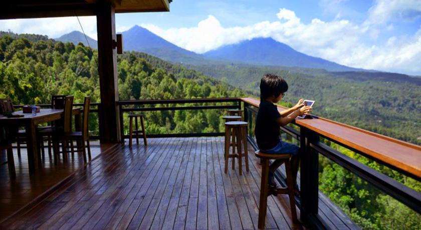 Bali Jegeg Munduk Hotel, Bar, and Restaurant photo