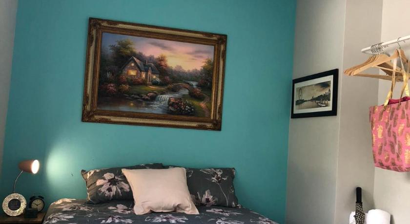 G - Cozy Aqua Private Suite (Apt 3) photo