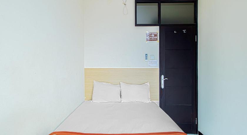 Image of Standard Air Conditioning Room 7