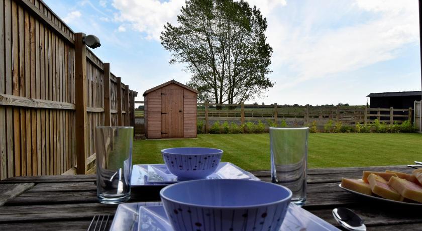 Woodlands View - image 2
